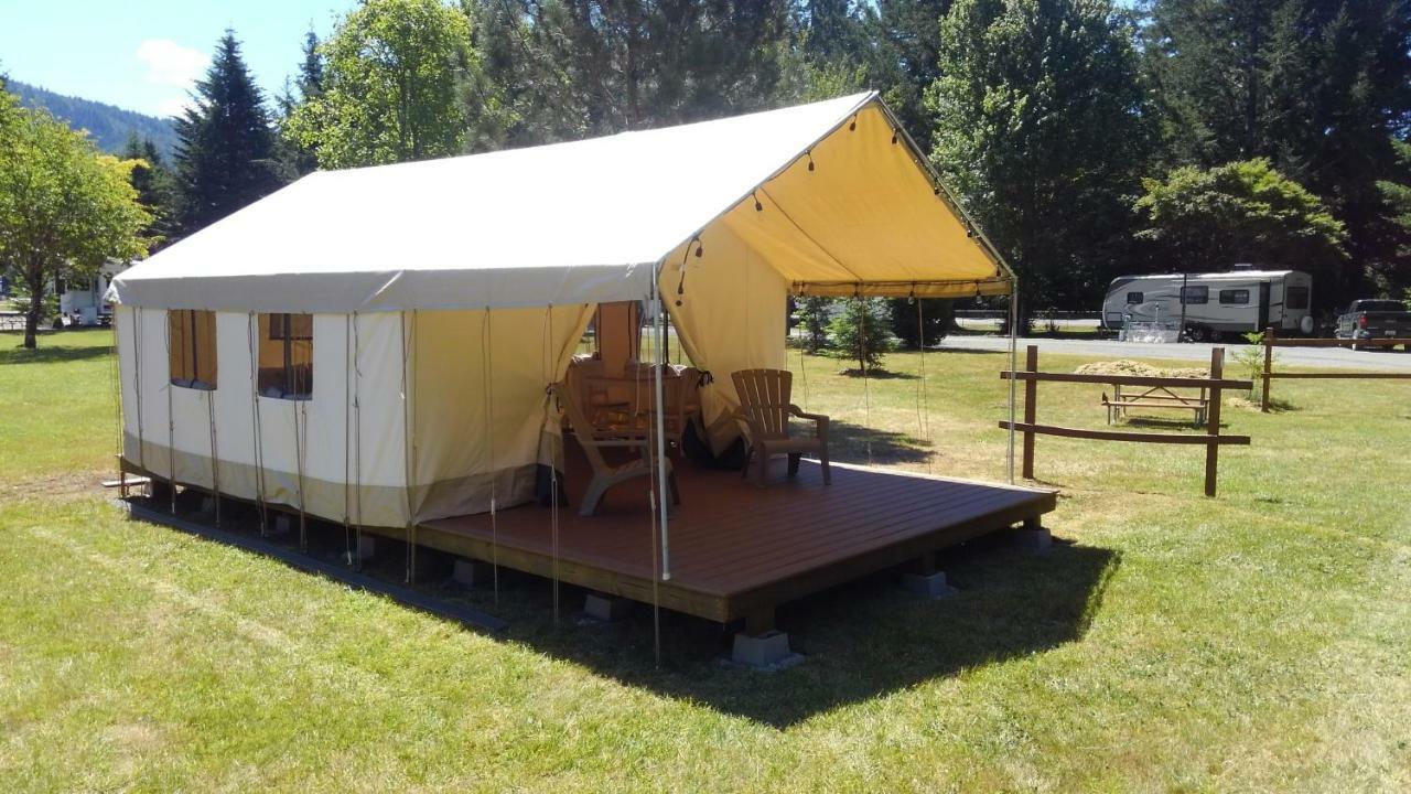 Redwood Meadows Rv Resort Crescent City Eksteriør billede